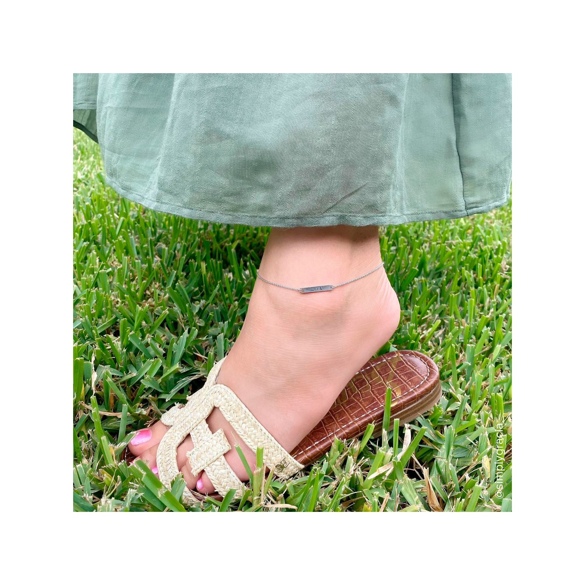 Petite Engravable Horizon Anklet - Image 4