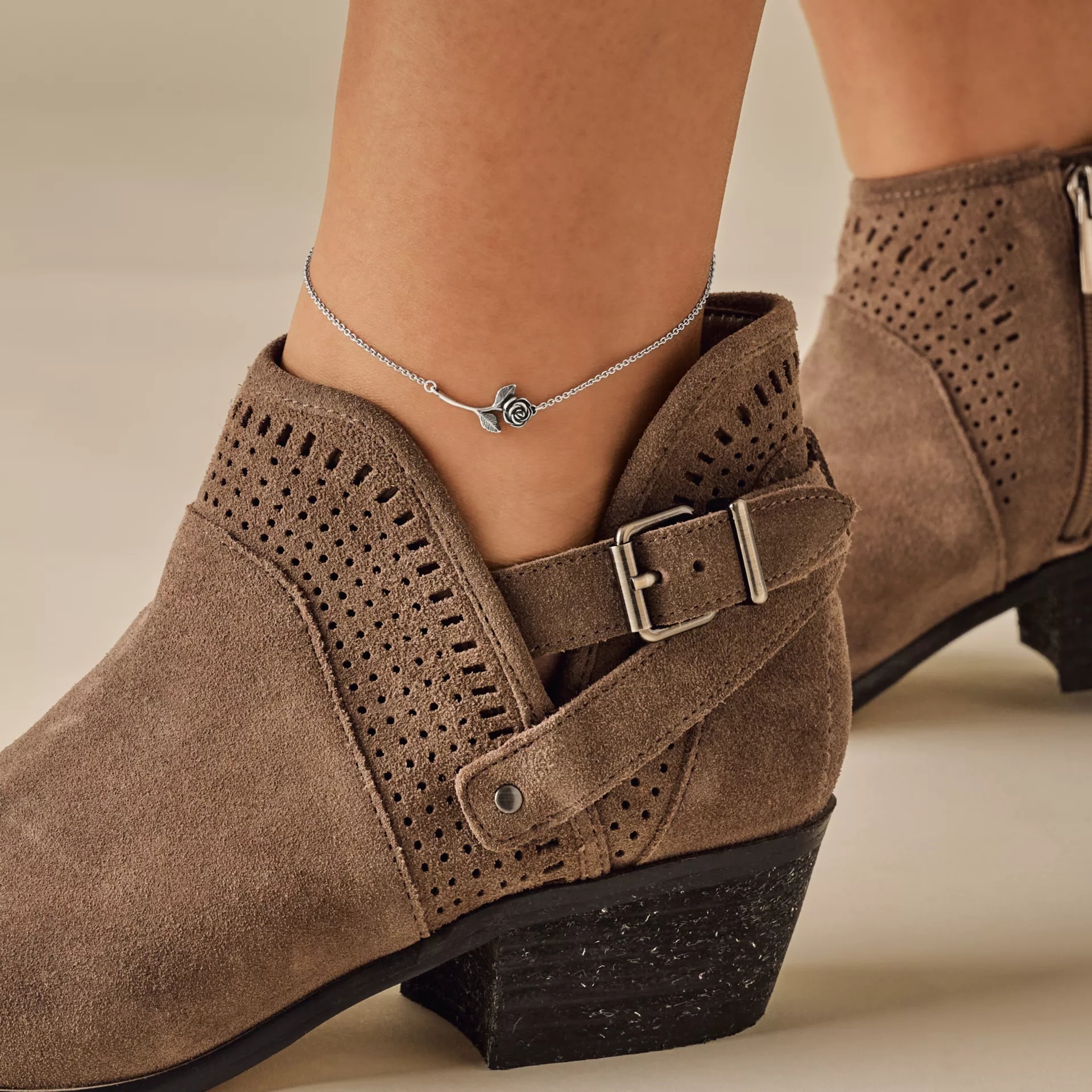 Rose Anklet - Image 3