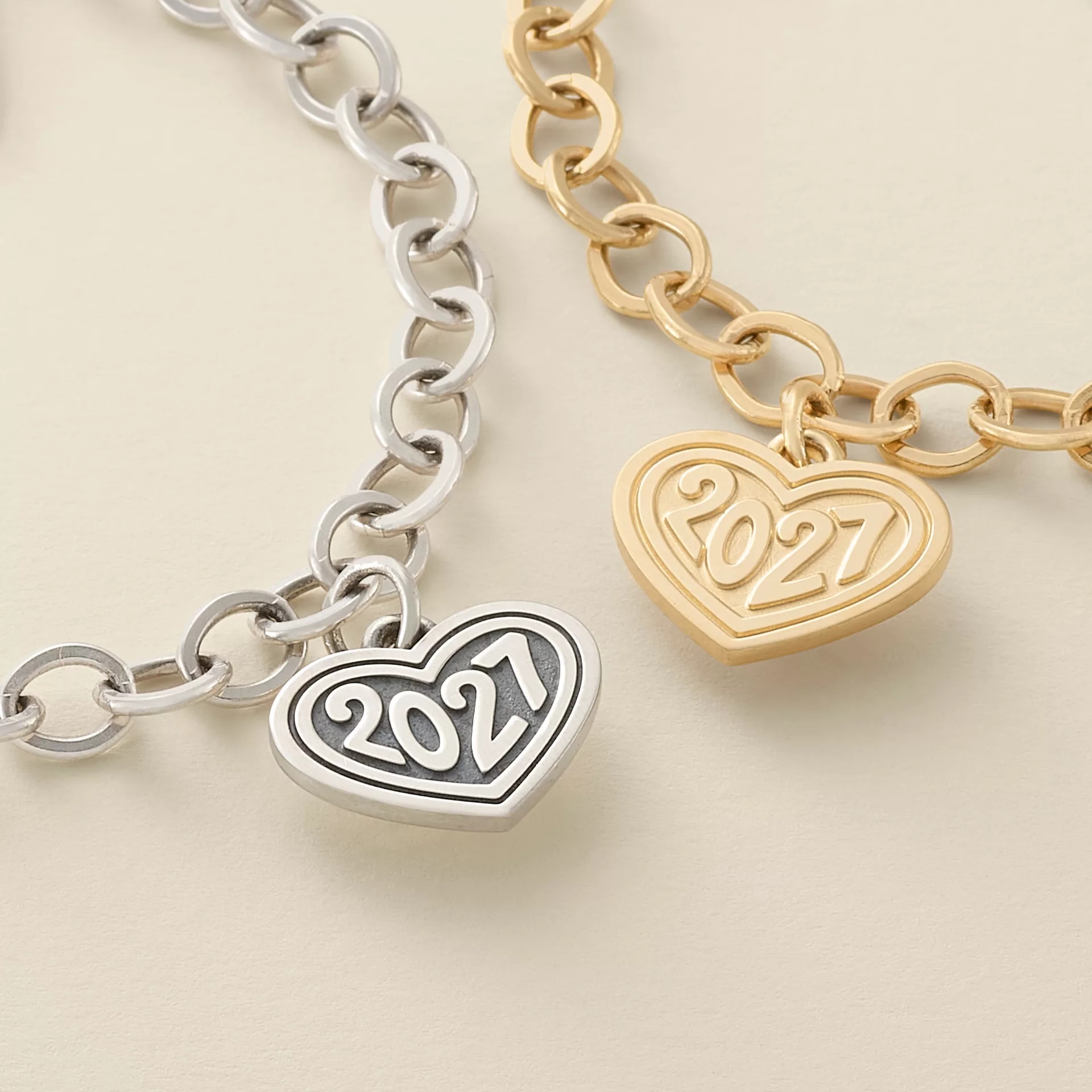 Heart 2027 Charm - Image 3