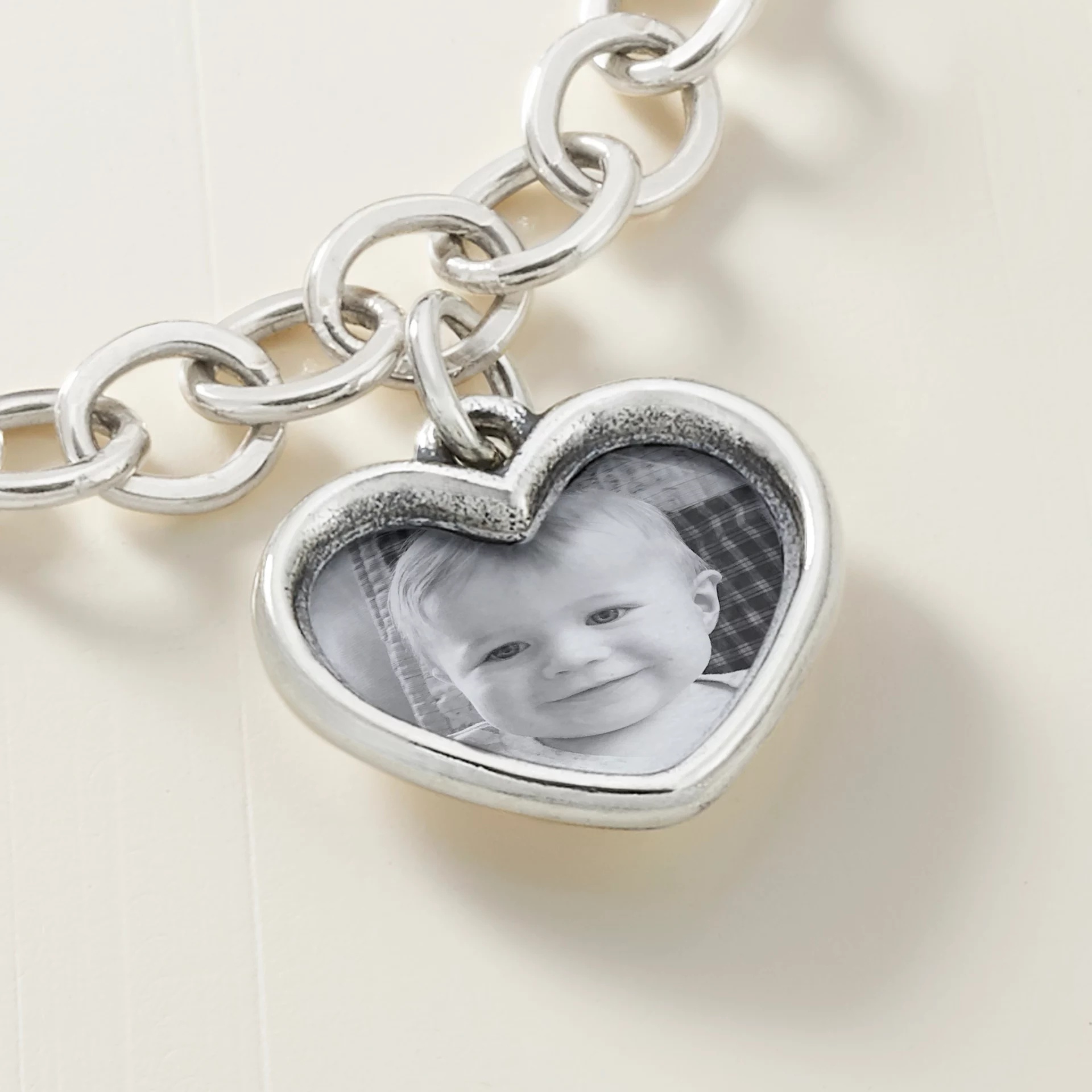 Heart Picture Frame Charm - Image 3