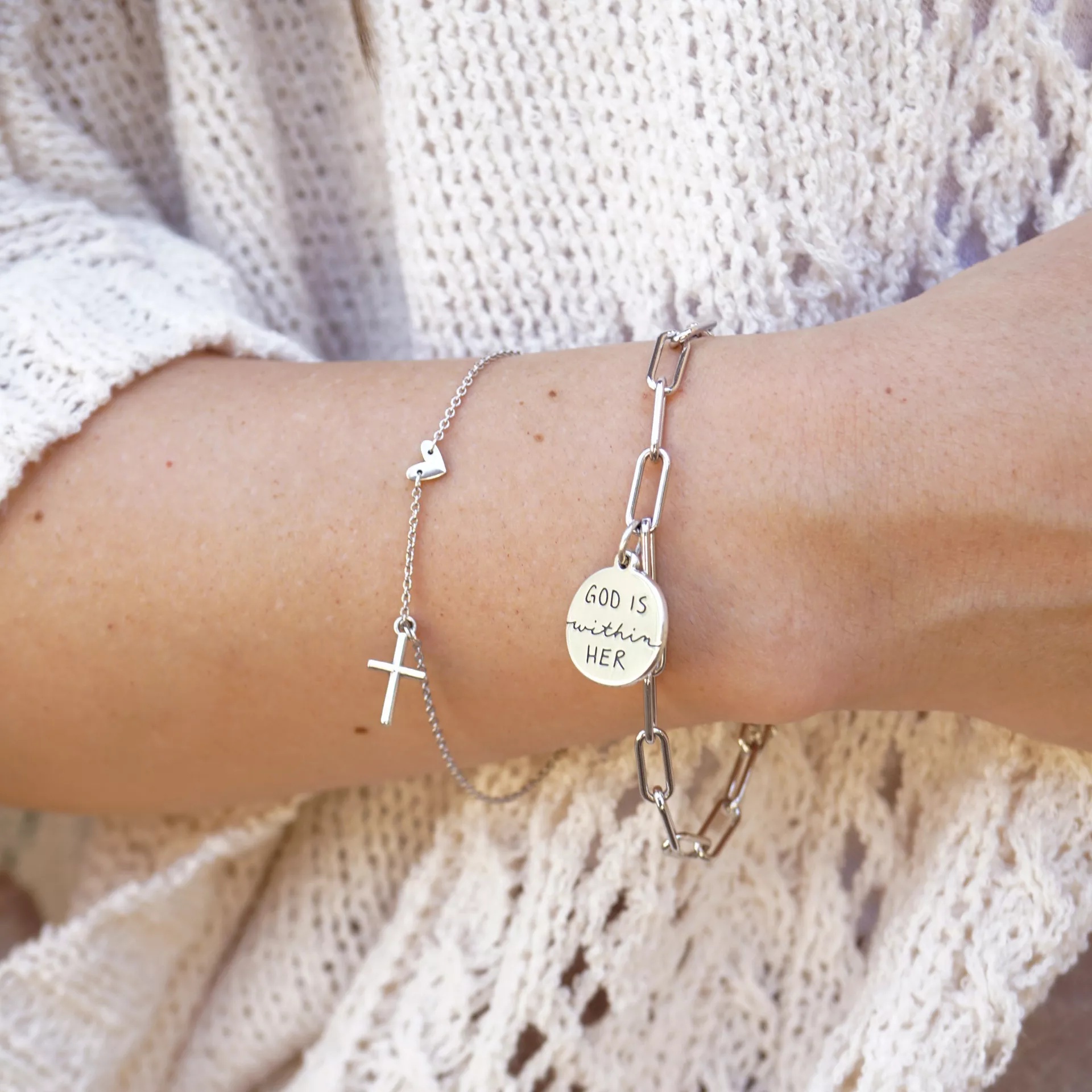 Faith and Love Link Bracelet - Image 5