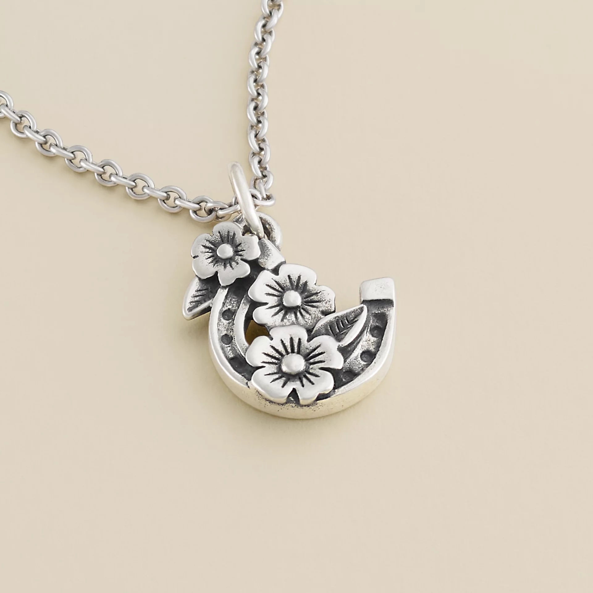 Floral Horseshoe Charm - Image 2