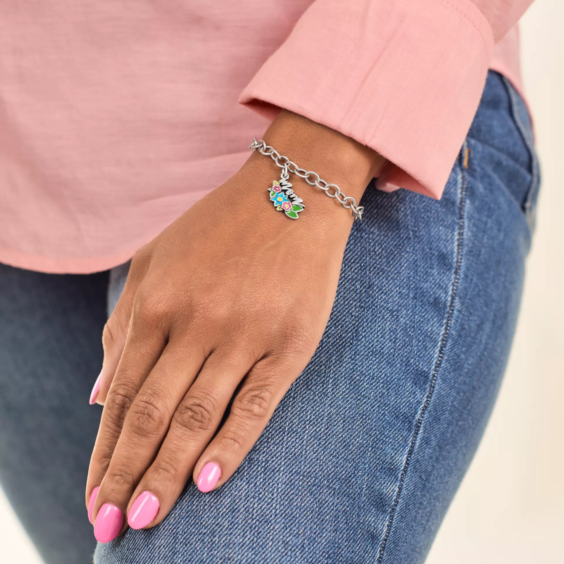 Floral Enamel Mom Charm - Image 3