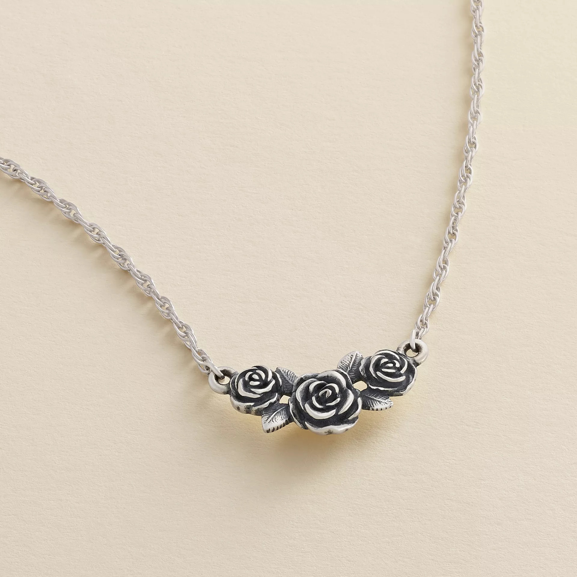 Rose Necklace - Image 3