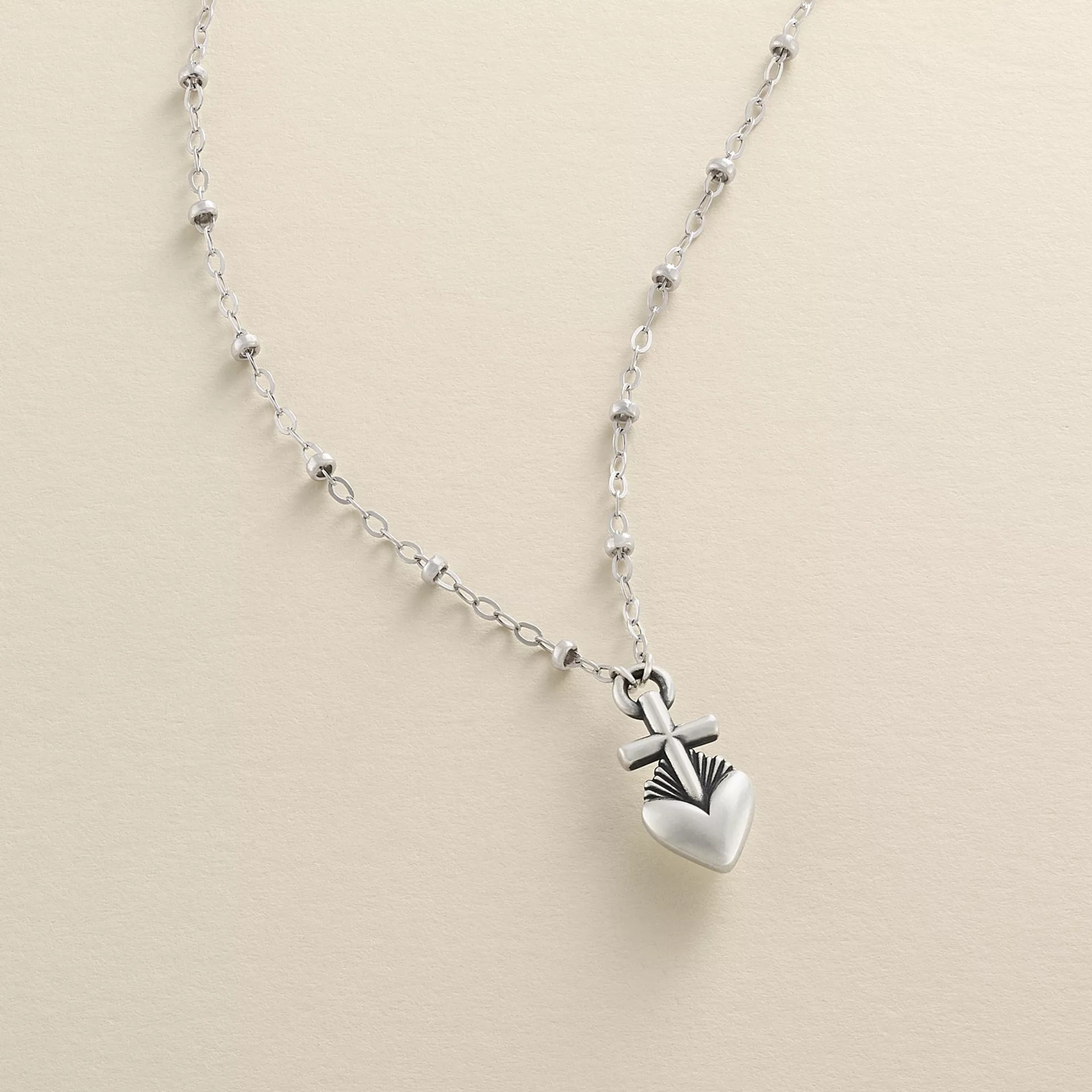 Sacred Heart Necklace - Image 3