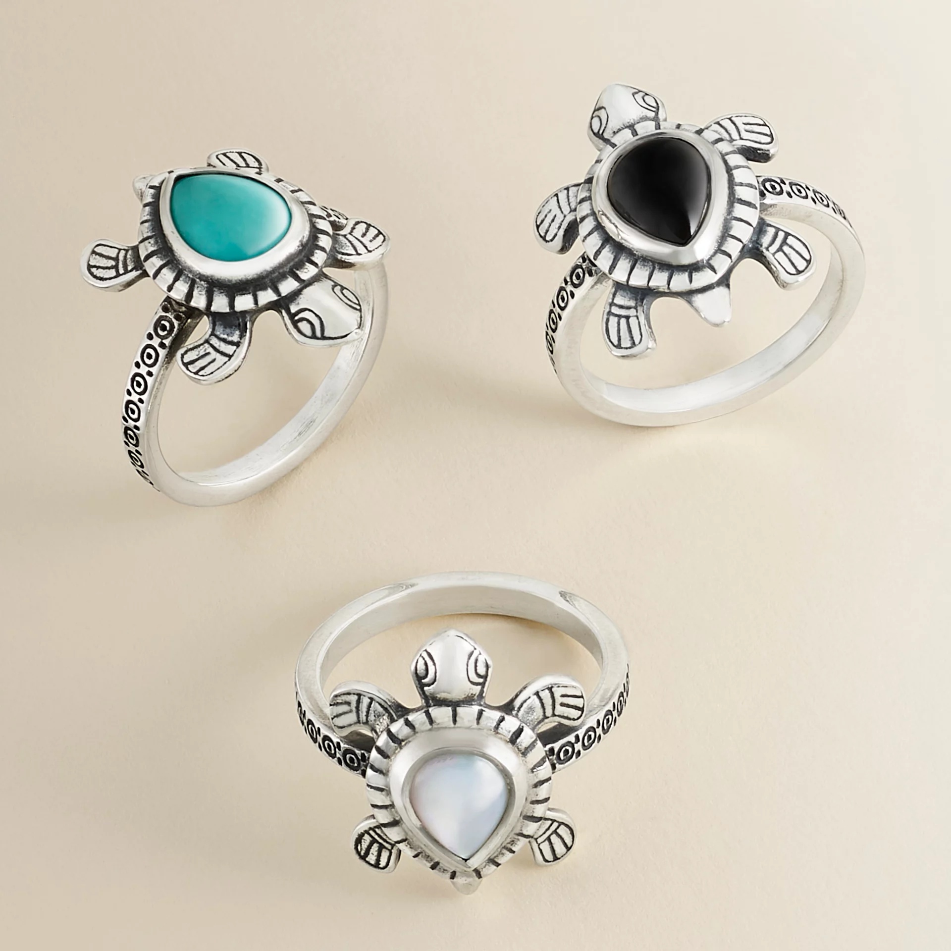 Turtle Gemstone Ring - Image 3